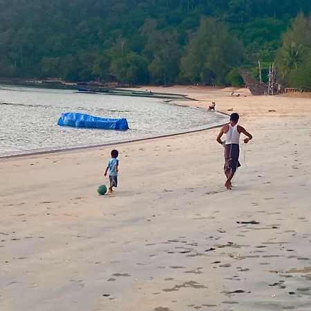 Starlight Beach Resort Koh Phayam Esterno foto